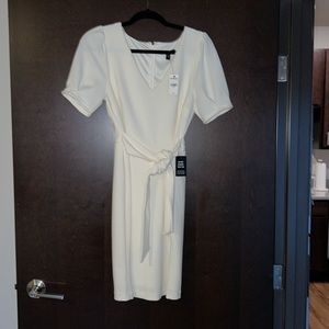 Never worn tags still on size small express, white business dress